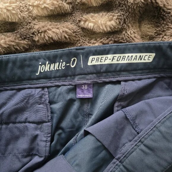 Johnnie-O Prep-formance Navy Shorts 38 - Picture 2 of 4